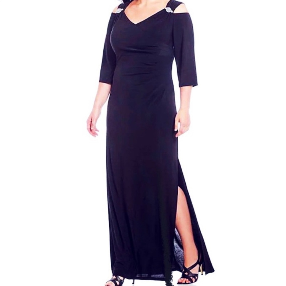 R&M Richards Dress, Mother of Bride/Groom dress.navy blue